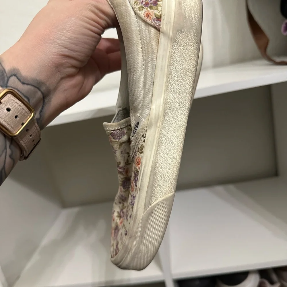 Vans Classic White Sneakers with Canvas Comfort - Picture 3 of 5